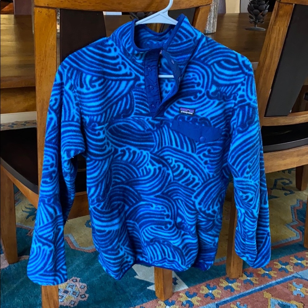 Kids Patagonia fleece pullover